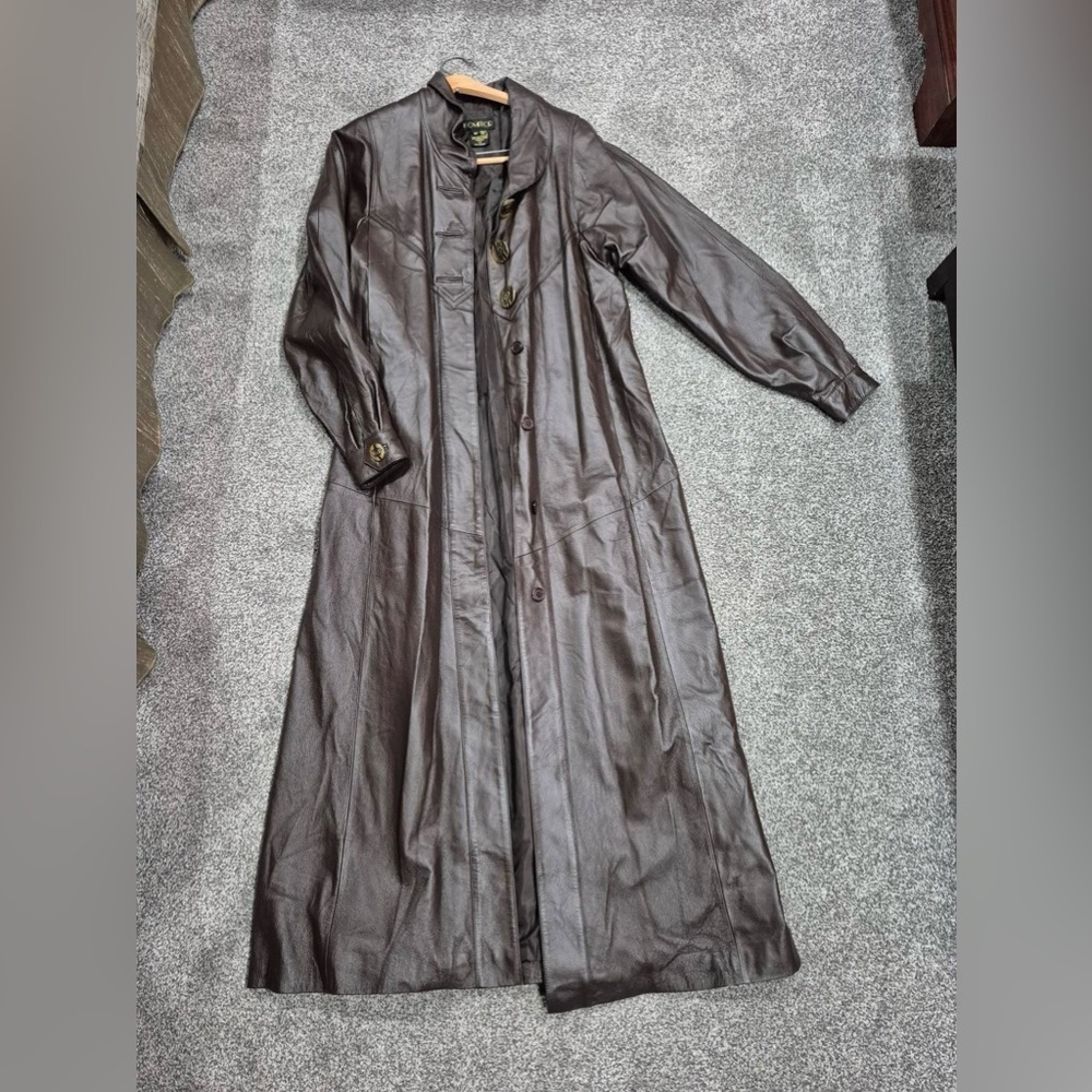 Brown Vintage Leather Jacket Trench Size 10 Tall in VERY good condition!!